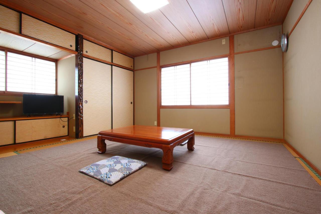 Minsyuku Ibusuki Hotel ภายนอก รูปภาพ