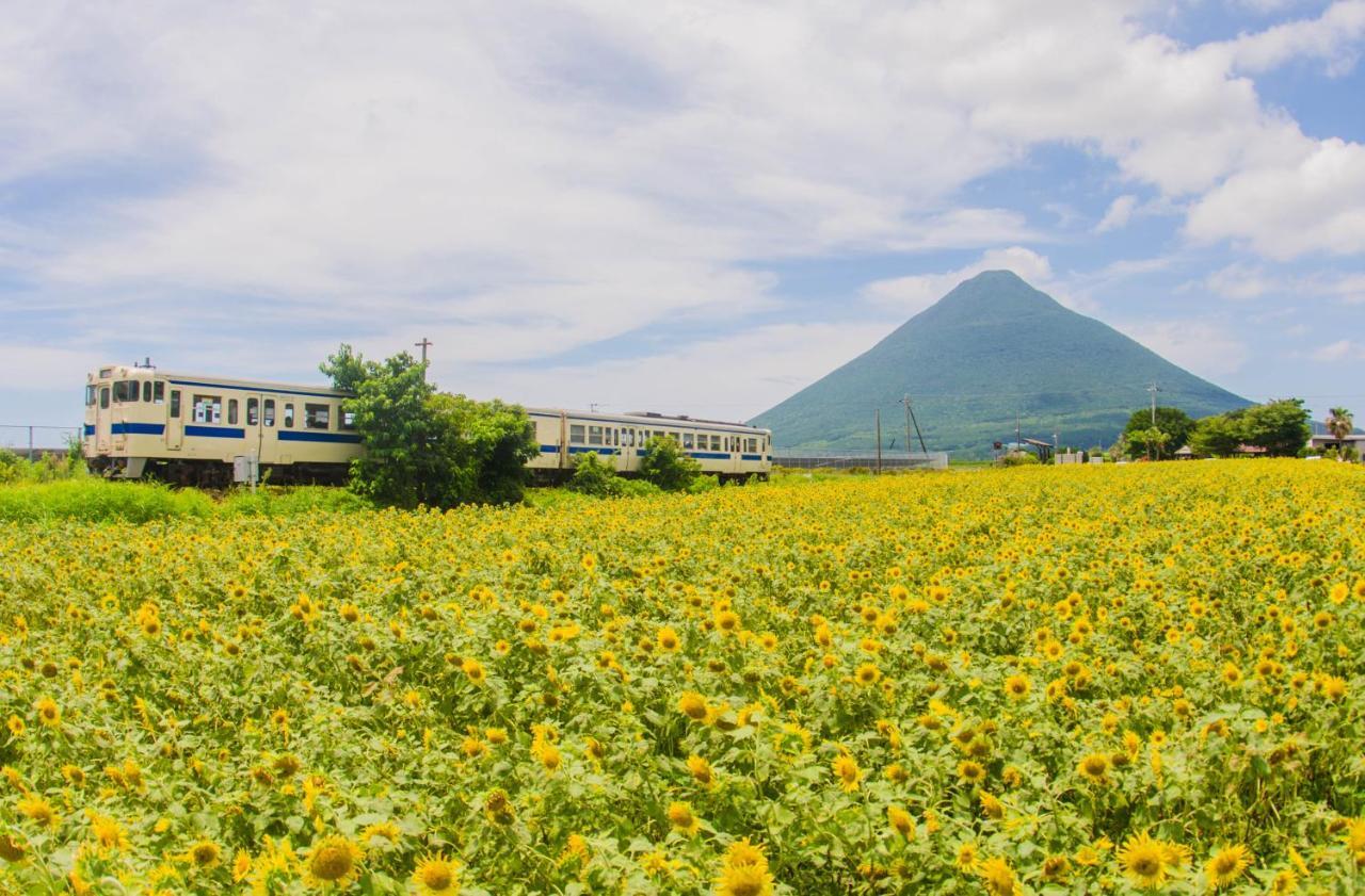 Minsyuku Ibusuki Hotel ภายนอก รูปภาพ